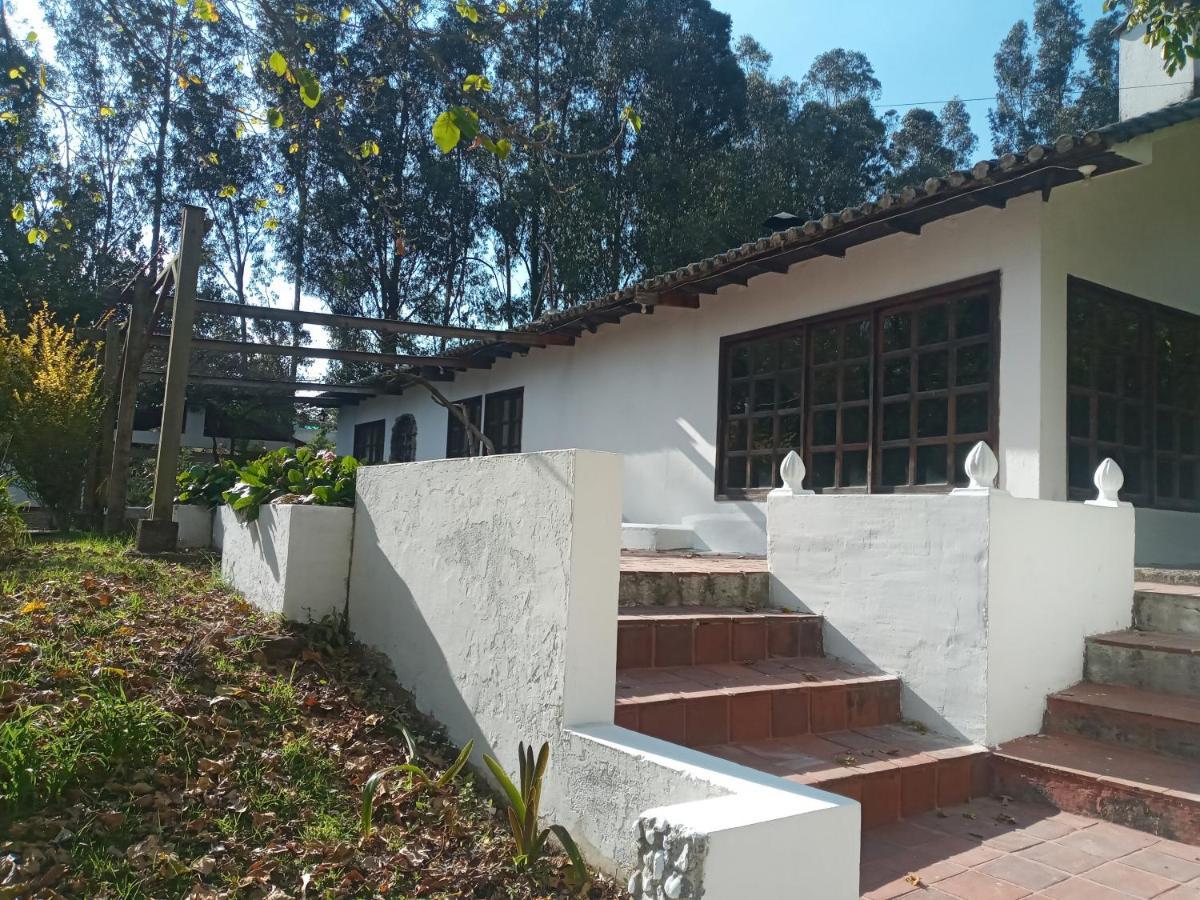 Hotel Quinta Los Eucaliptos Quito Exteriér fotografie